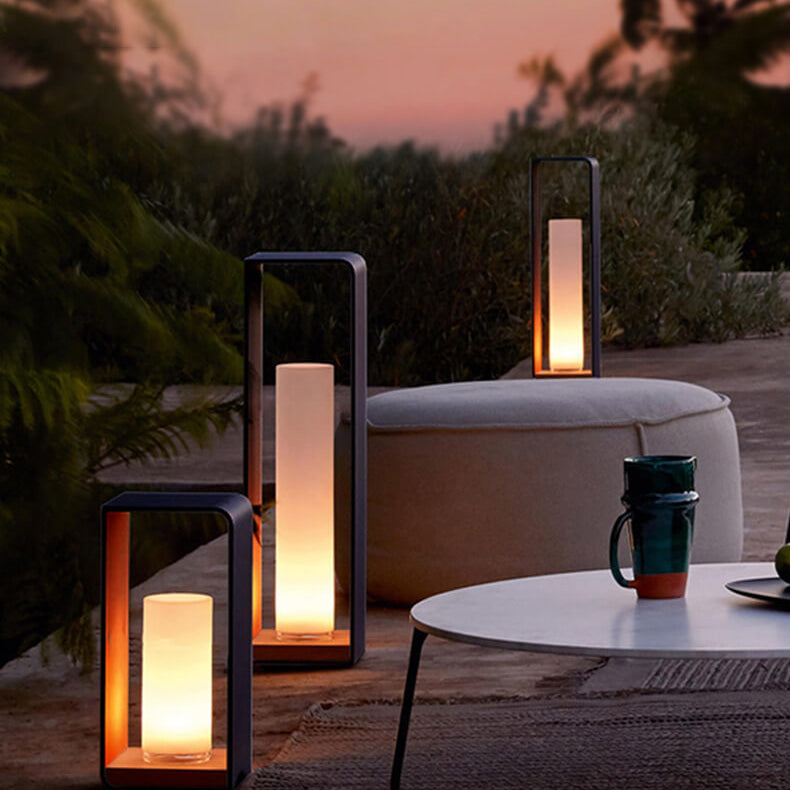 Luz Solar LED Exterior Cuadrada Moderna Resistente al Agua