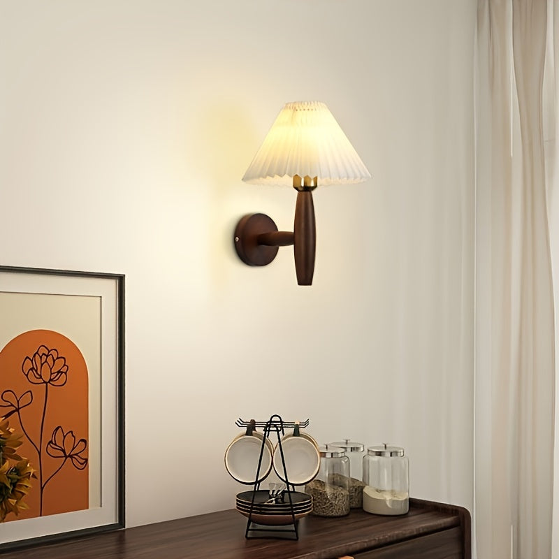 Aplique de Pared de Madera Nórdico con Pantalla Plisada