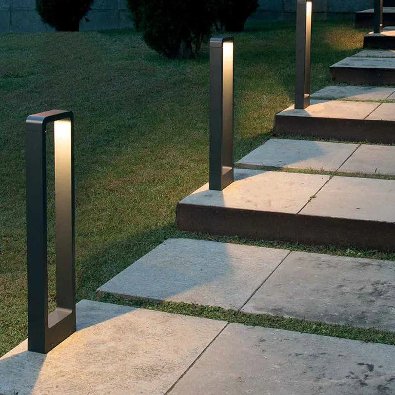Luz de Suelo Exterior GardenGlow para Camino y Jardín