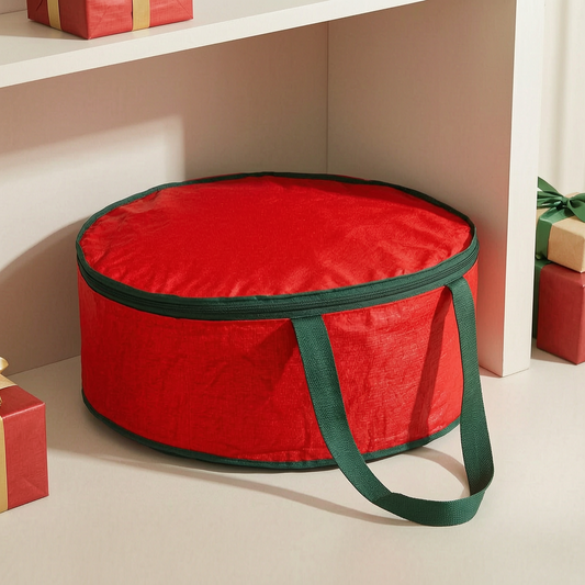Bolsa de almacenamiento para decoración navideña en un armario