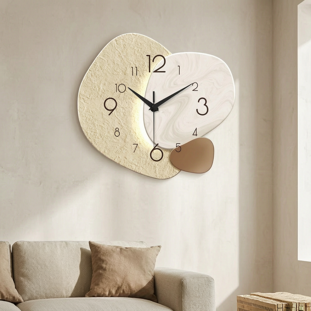 Reloj de pared TempoStone sobre un sofá