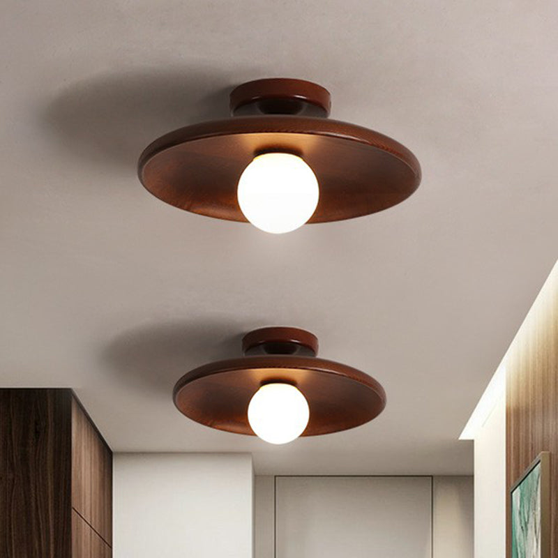 Plafón de Madera Minimalista con Forma de Cuenco Natural