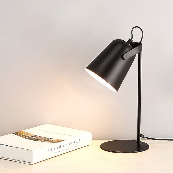 Lámpara de Escritorio LED de Metal Nórdica Minimalista
