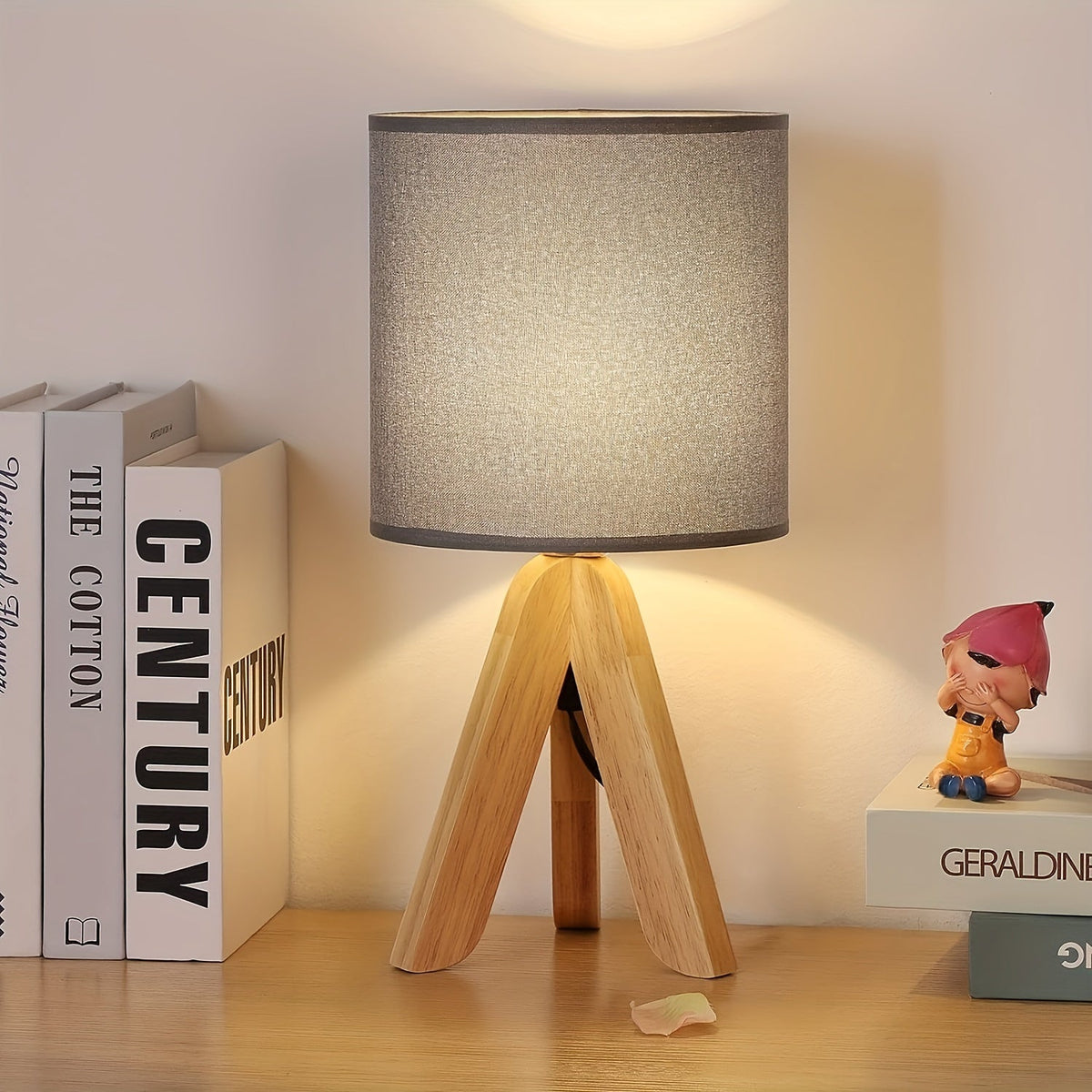 Lámpara de Mesa Trípode de Madera Nórdica Pantalla de Tela