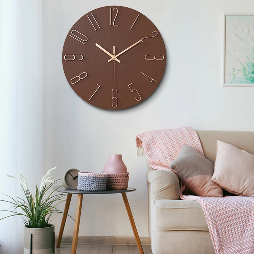 Reloj de Pared Noble Minimalista con Detalles Dorados