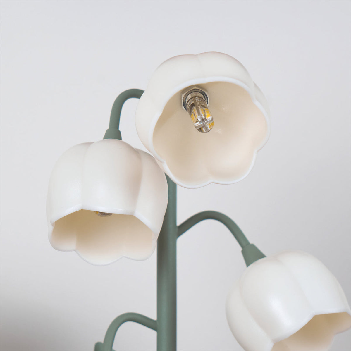 Lámpara de Mesa Bell Orchid Floral Elegante de 36 cm