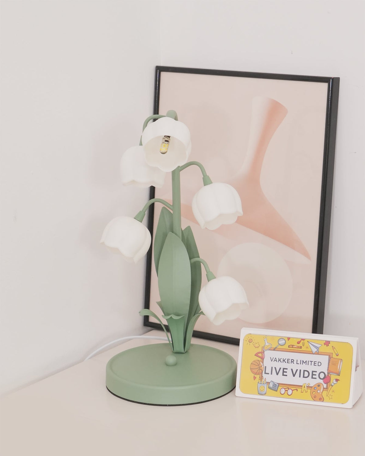 Lámpara de Mesa Bell Orchid Floral Elegante de 36 cm