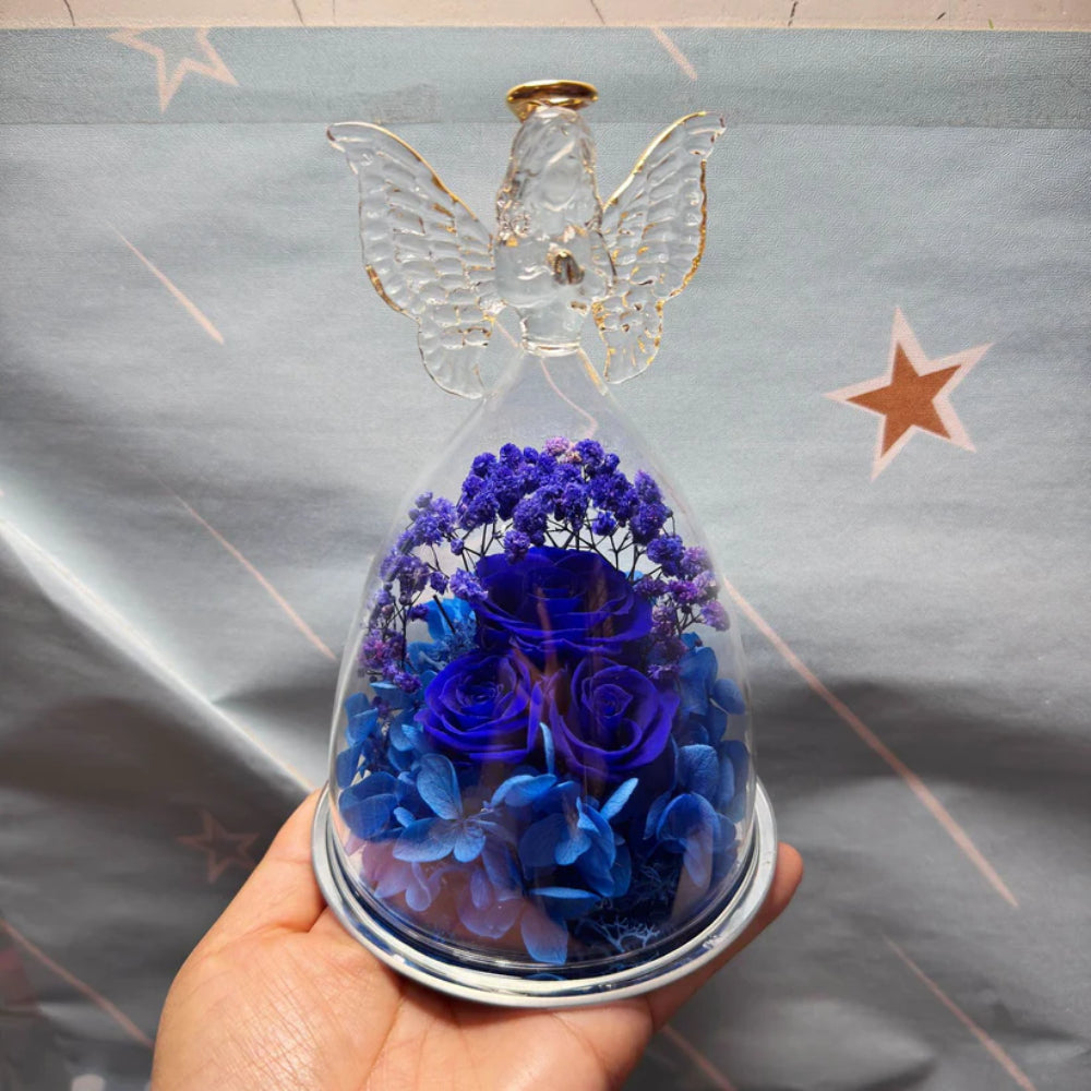 Rosa Preservada en Cúpula de Cristal con Ángel y Luz LED