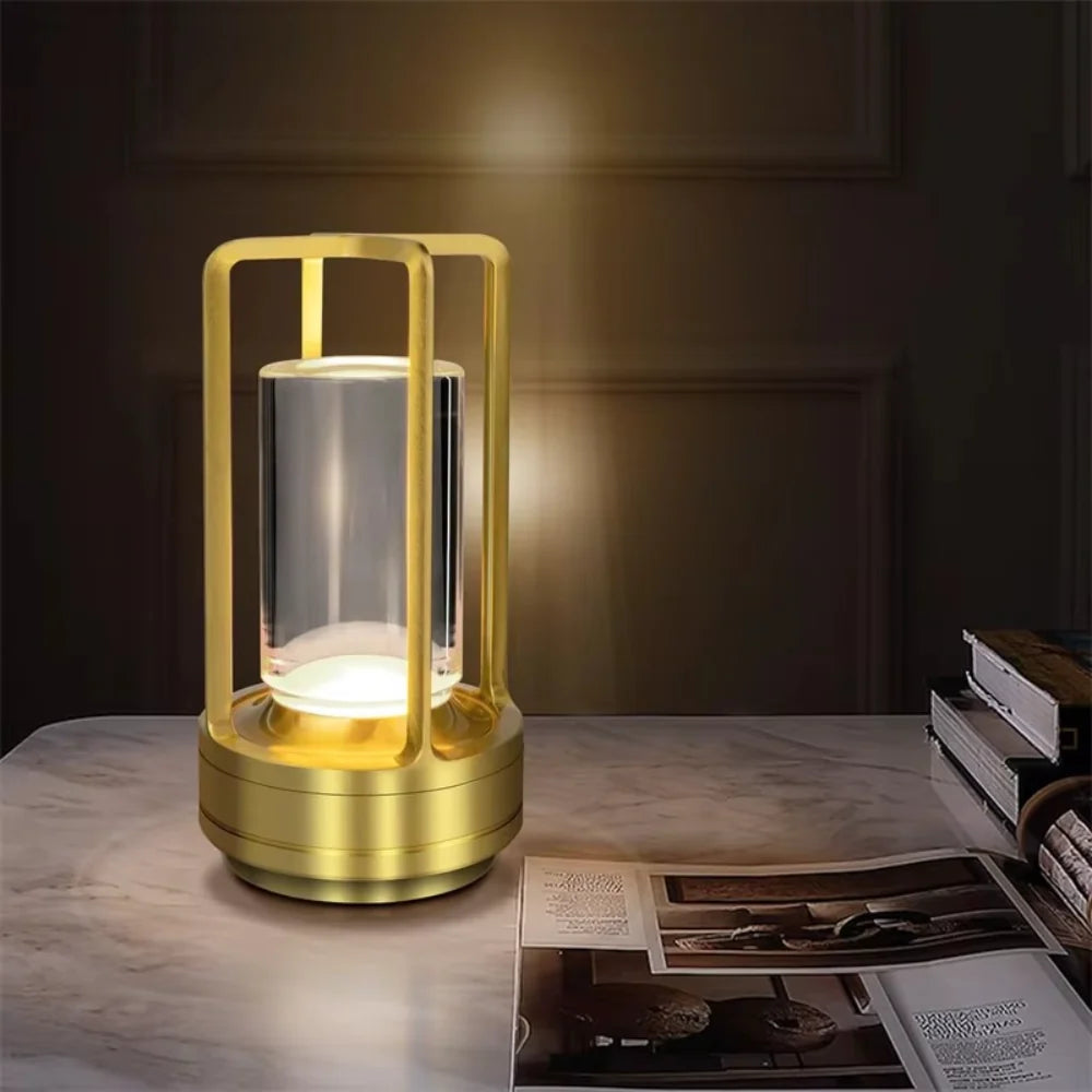Lámpara de Mesa LED Cilíndrica de Metal Inalámbrica Moderna