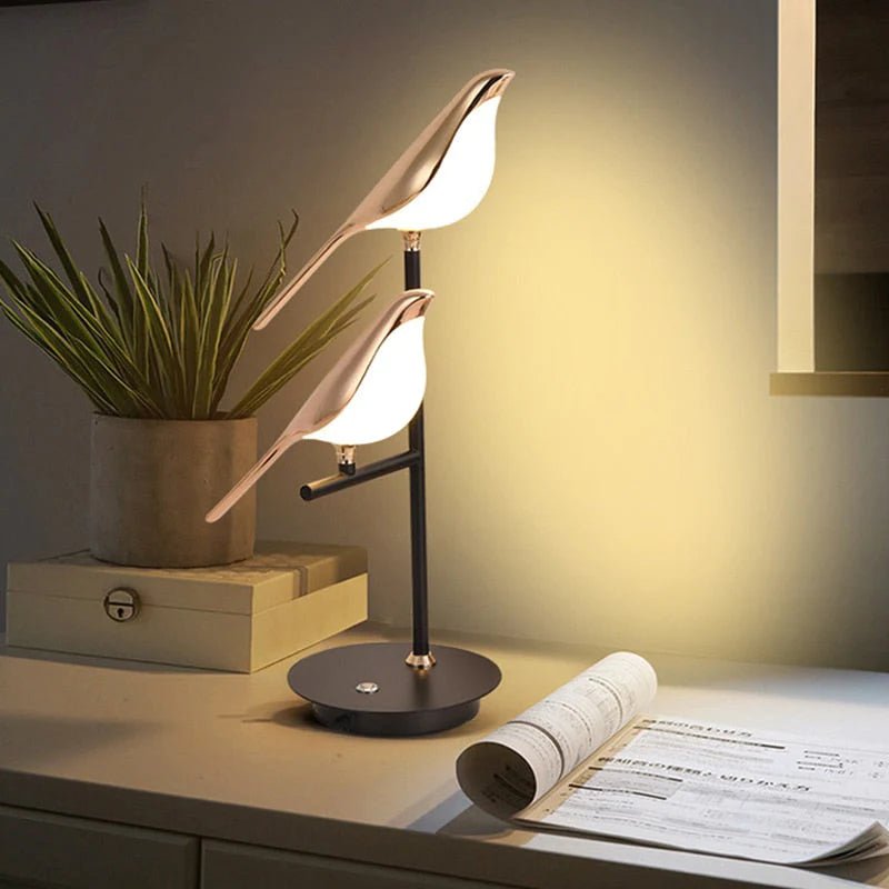 Birdlight Lámpara de Mesa LED con Dos Pájaros Dorados