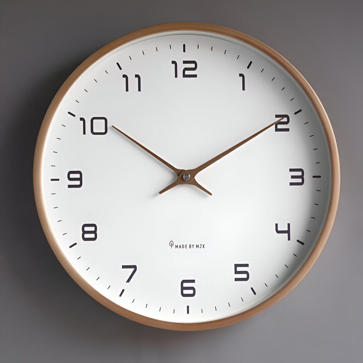 Reloj de Pared Nórdico Minimalista con Marco de Madera
