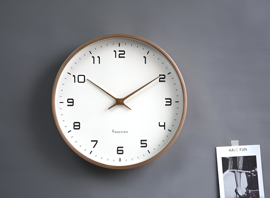 Reloj de Pared Nórdico Minimalista con Marco de Madera