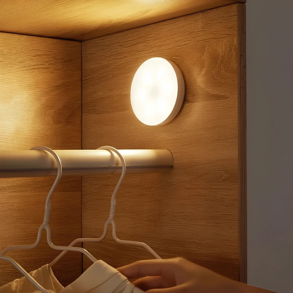 Luz Nocturna Inalámbrica con Sensor para Pasillo y Escaleras