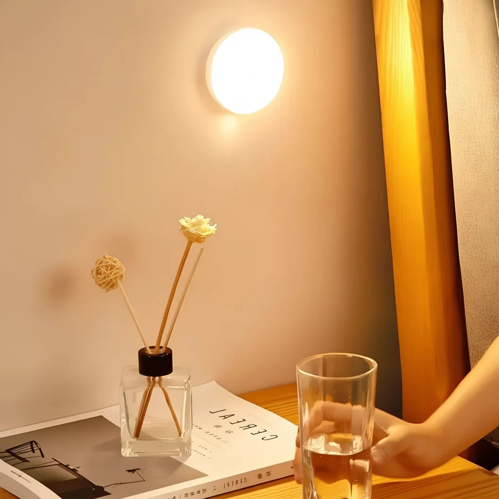 Luz Nocturna Inalámbrica con Sensor para Pasillo y Escaleras
