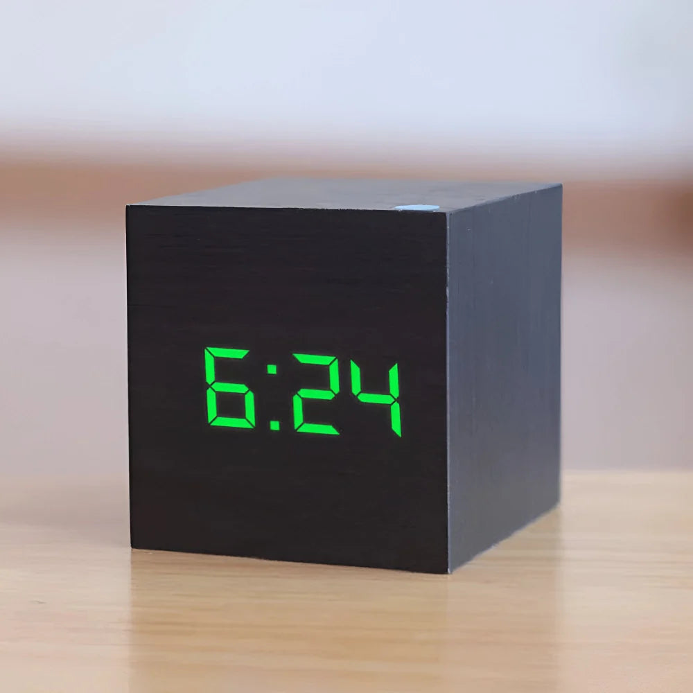 Reloj Despertador Digital Cubo LED con Fecha y Temperatura