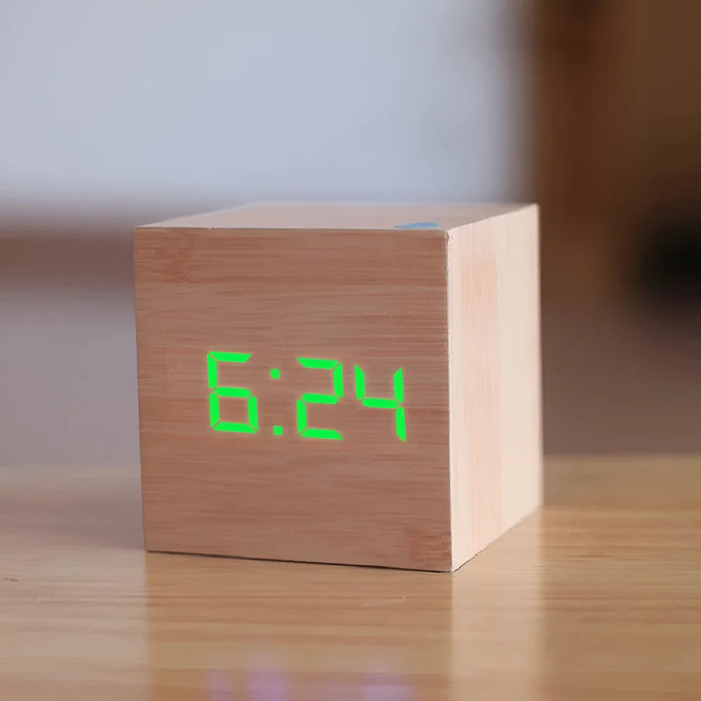 Reloj Despertador Digital Cubo LED con Fecha y Temperatura