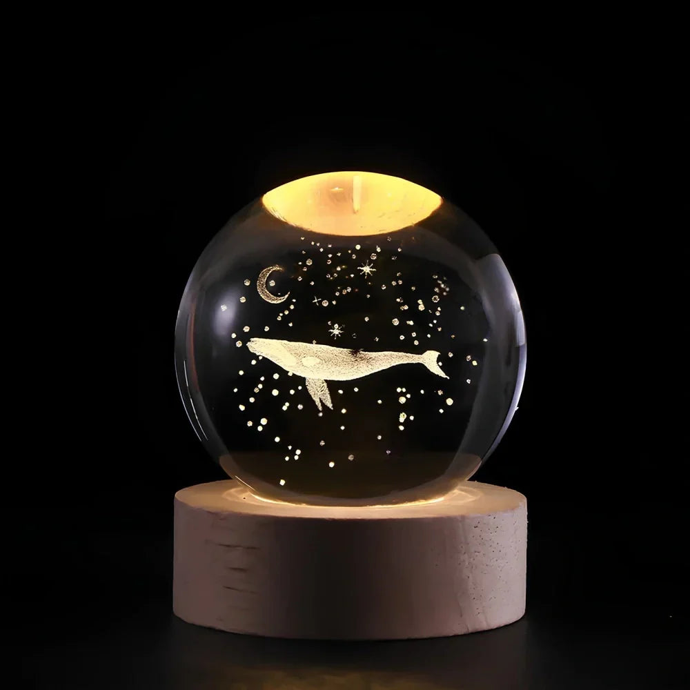 Lámpara Bola de Cristal con Grabado 3D y Luz LED Nocturna
