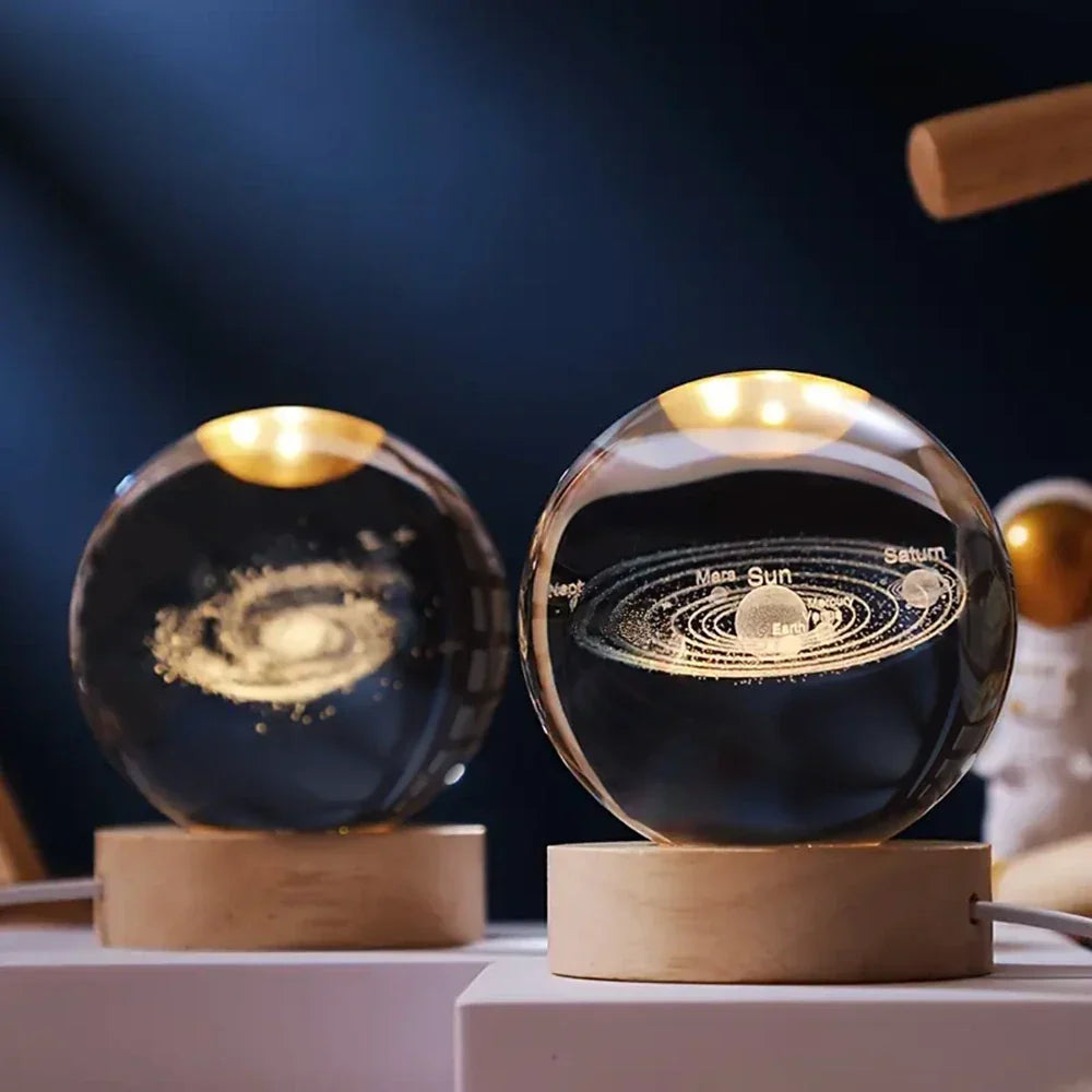 Lámpara Bola de Cristal con Grabado 3D y Luz LED Nocturna