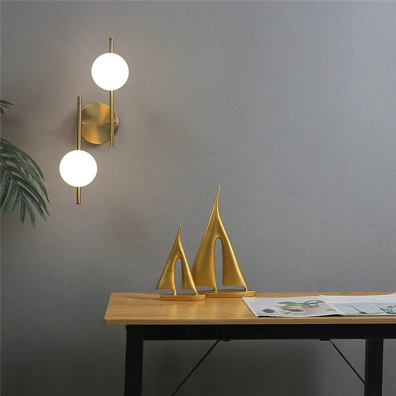 Aplique de Pared Astra de Globo Simple o Doble en Oro
