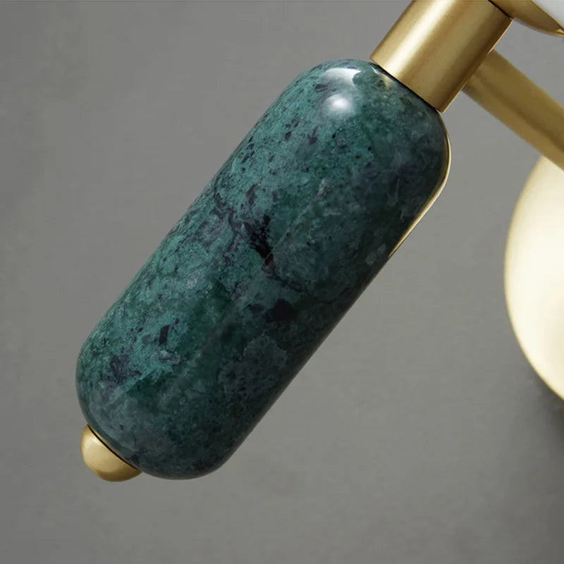 Aplique de Mármol y Vidrio Moderno con Acabado Dorado