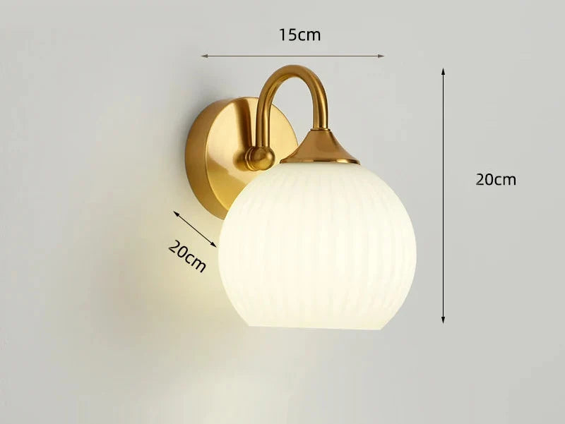 Aplique de Pared Quashion con Globo de Vidrio Cromo o Latón