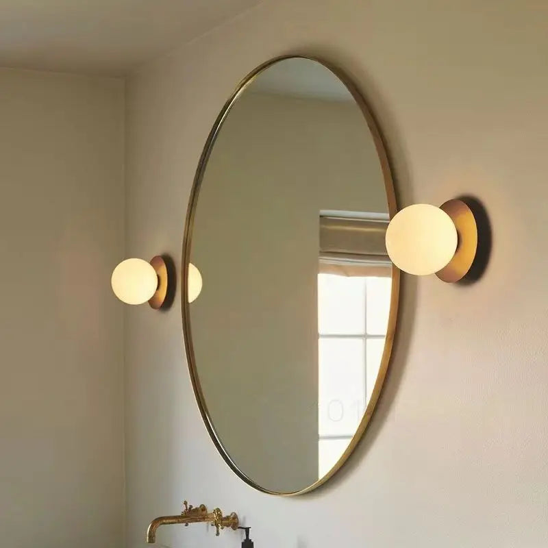 Aplique Nordic Globe de Cristal para Baño y Dormitorio