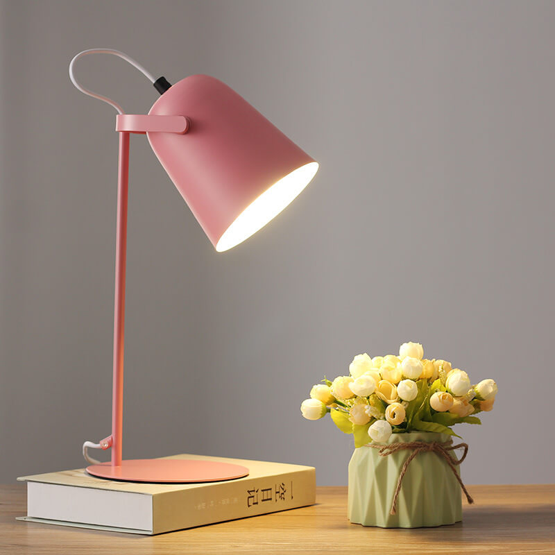Lámpara de Escritorio LED de Metal Nórdica Minimalista