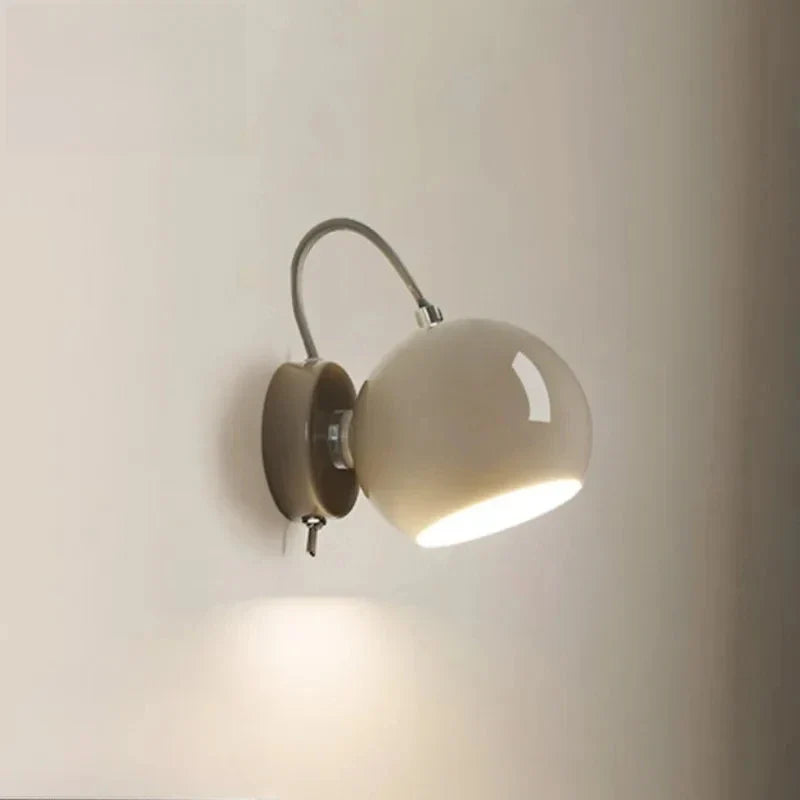 Aplique de Pared Nordic Cream con Cúpula Giratoria Ajustable