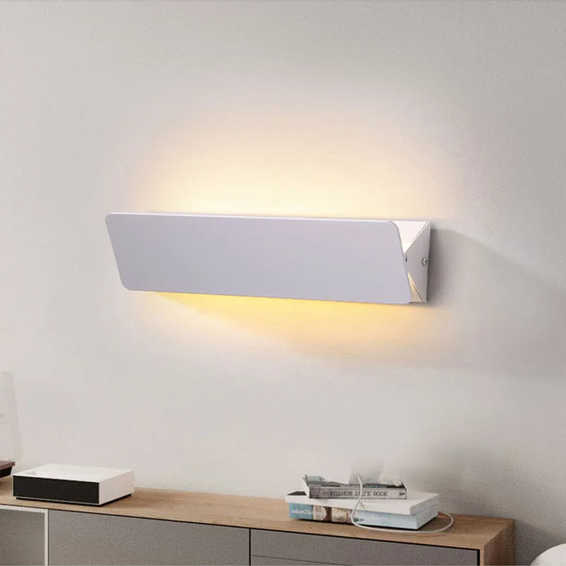 Aplique de Pared LED de Brazo Móvil de Aluminio Minimalista