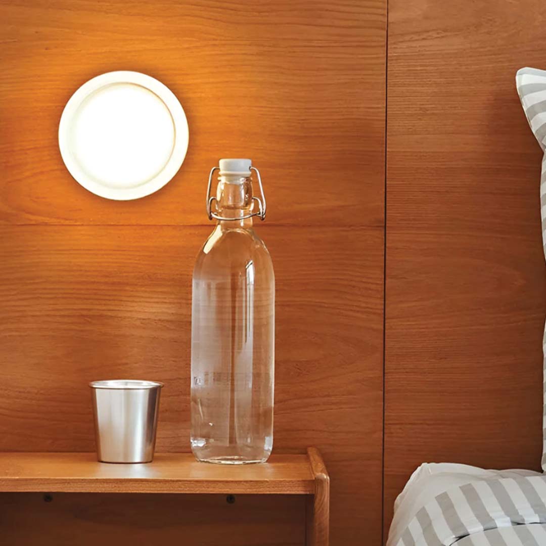 Aplique de Pared LED Dimple de Vidrio Texturizado Moderno