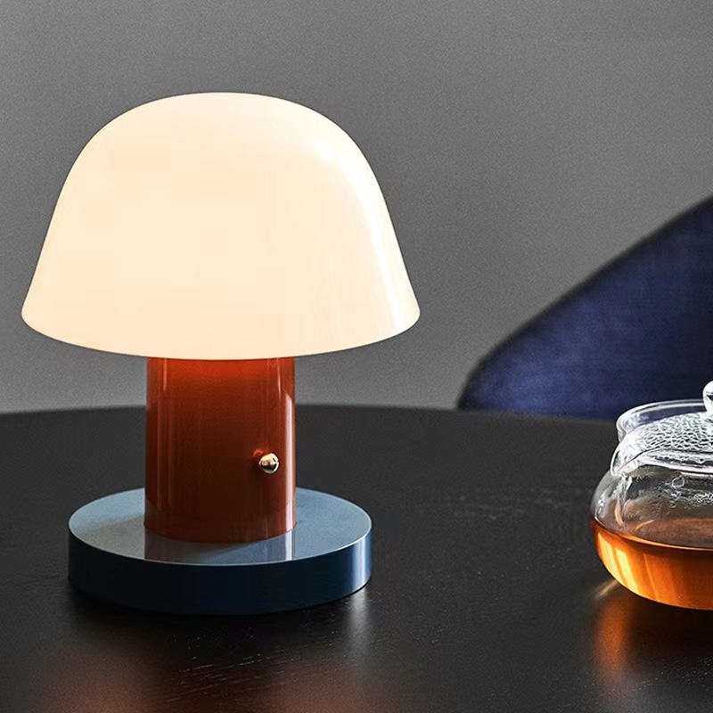 Lámpara de Mesa LED con Forma de Seta Moderna Recargable