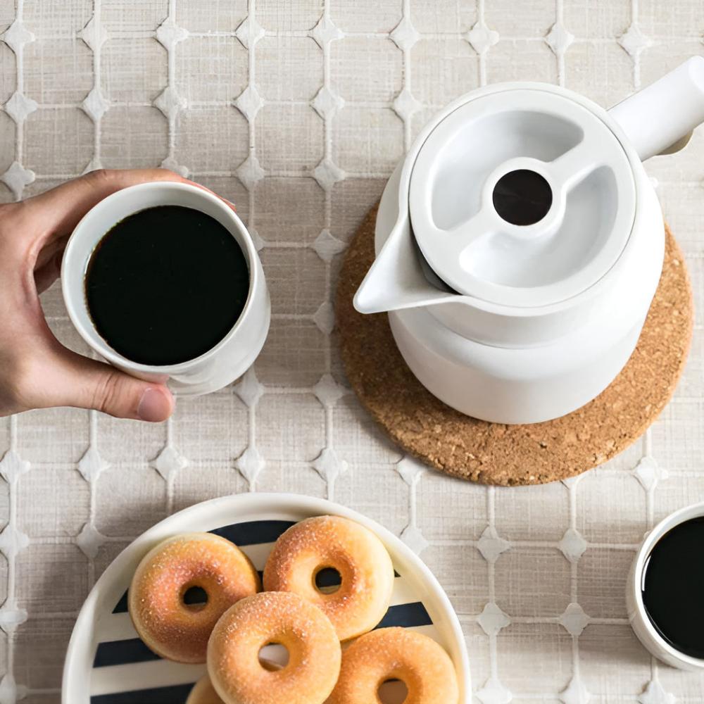 Jarra Térmica con Asa de Madera para Café, Té y Agua