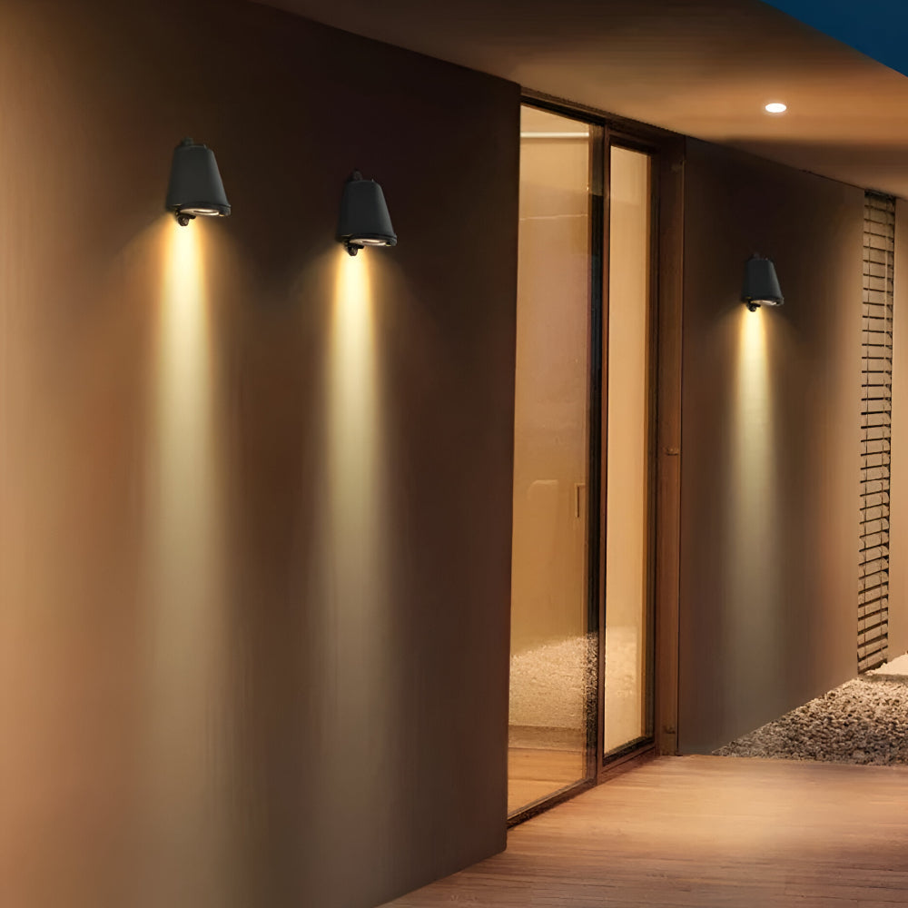 Aplique de Pared Exterior de Metal en Plata, Negro o Cobre