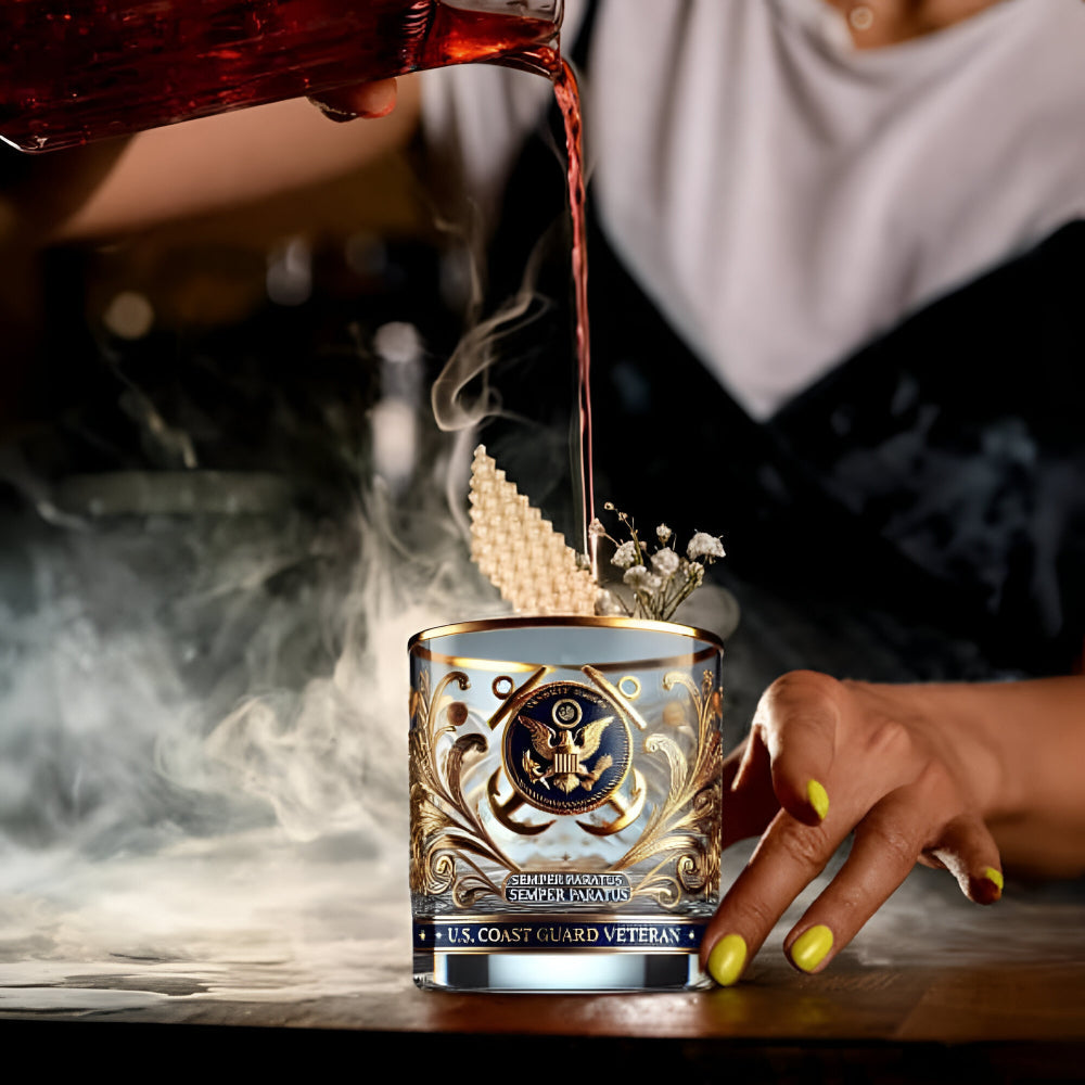 Vaso de Whisky con Relieve Dorado Homenaje a Veteranos