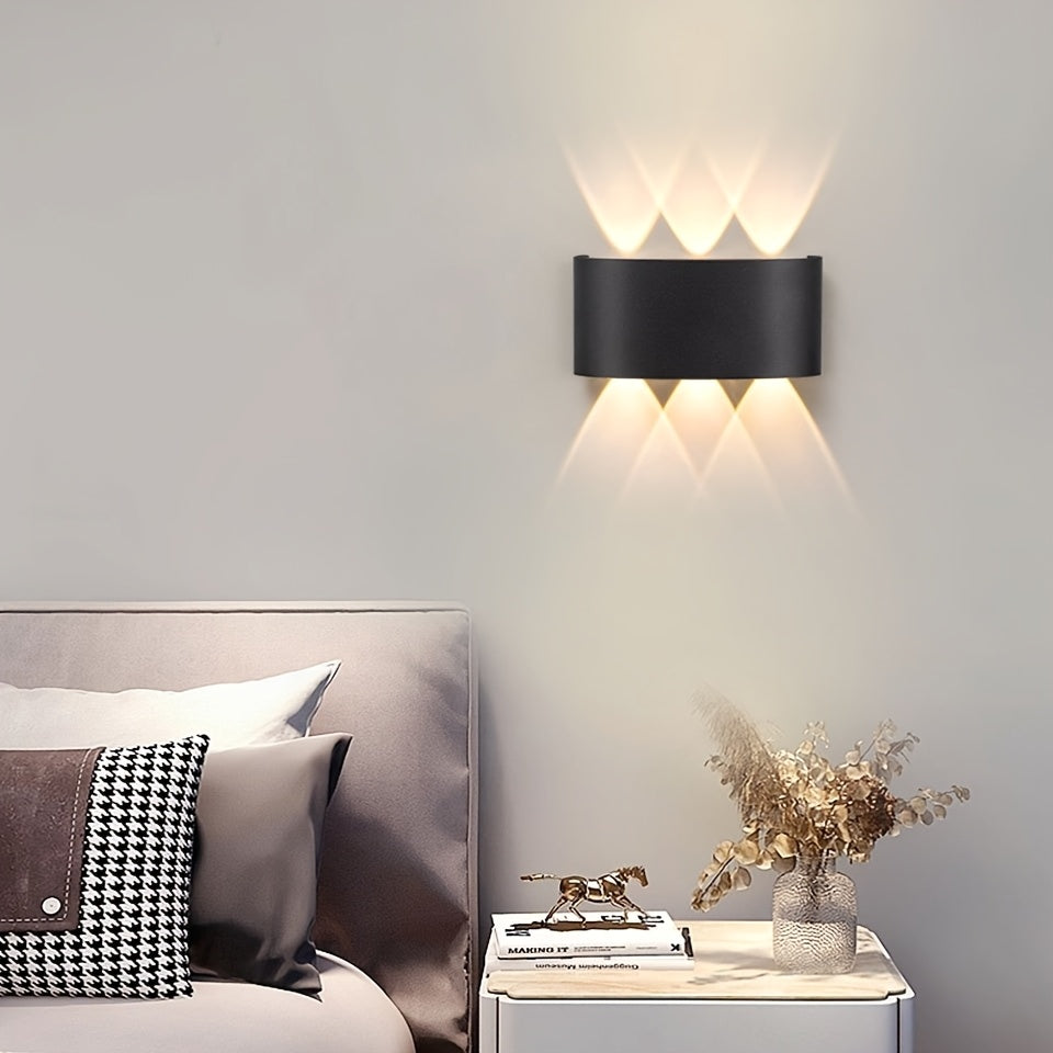 Aplique LED de Doble Haz IP55 para Interior y Exterior Curvo