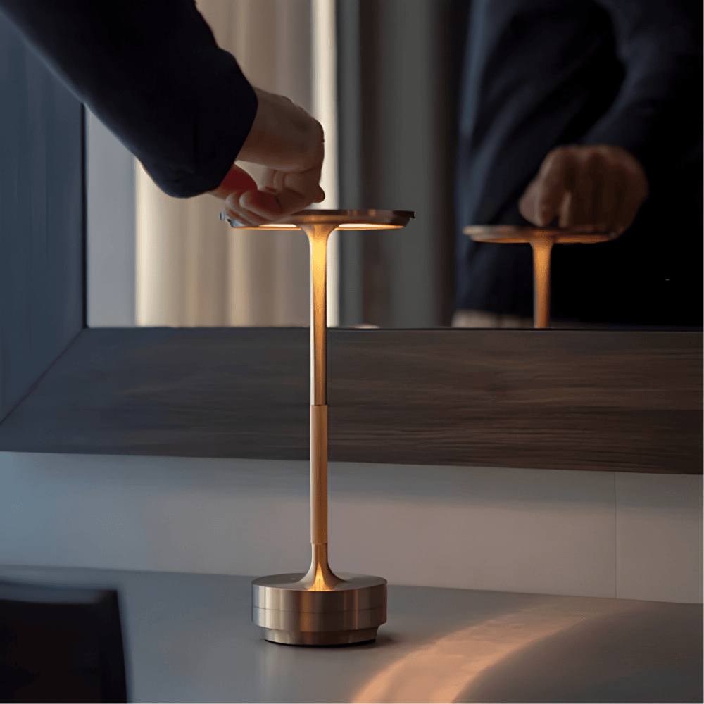 Lámpara de Mesa LED Recargable Táctil Inalámbrica Regulable