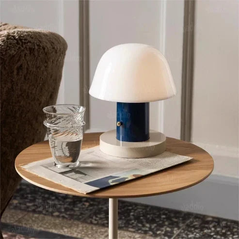 Lámpara de Mesa LED con Forma de Seta Moderna Recargable