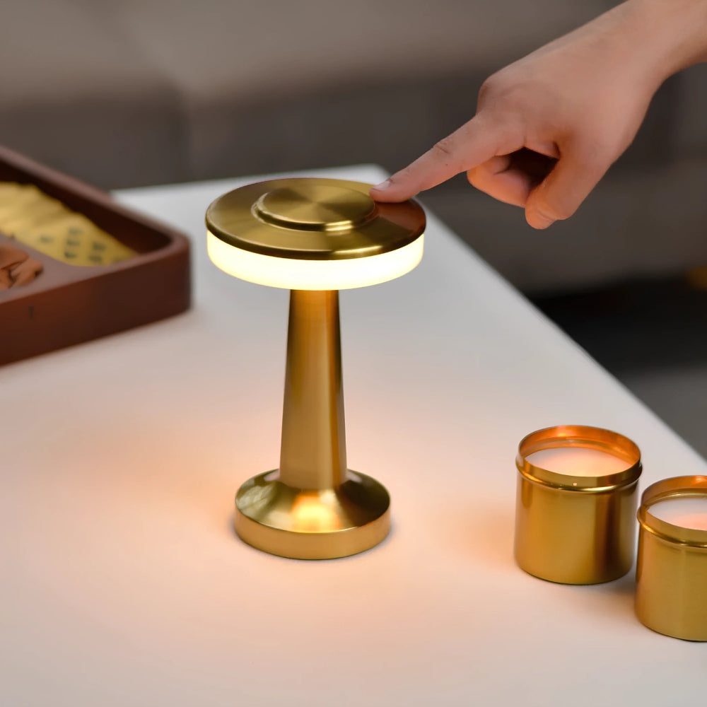 Lámpara de Mesa Metálica Inalámbrica Recargable Regulable