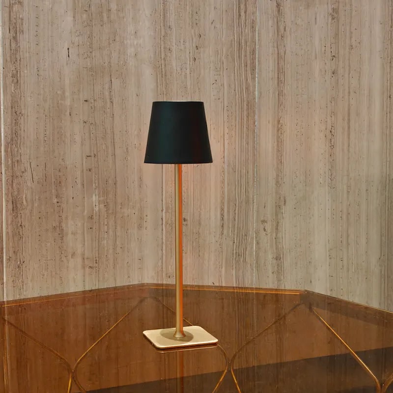 Lámpara de Mesa Inalámbrica de Metal Mate Táctil Recargable