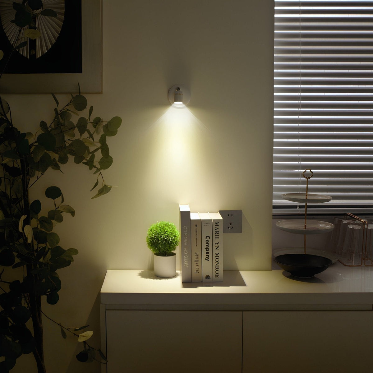 Aplique Foco LED de Pared con Batería Orientable, Sin Cables